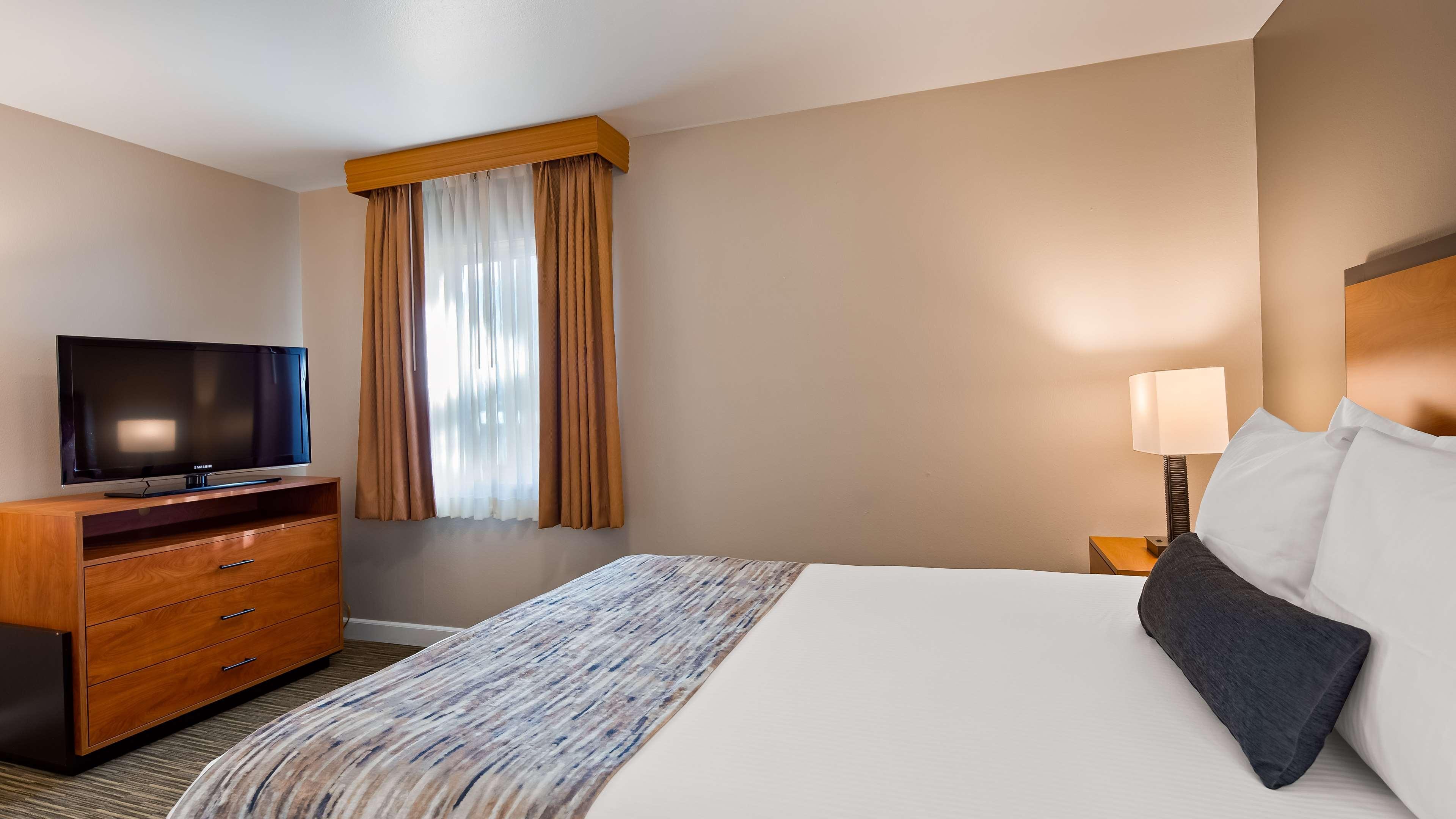 Best Western Ptarmigan Lodge Дилън Екстериор снимка