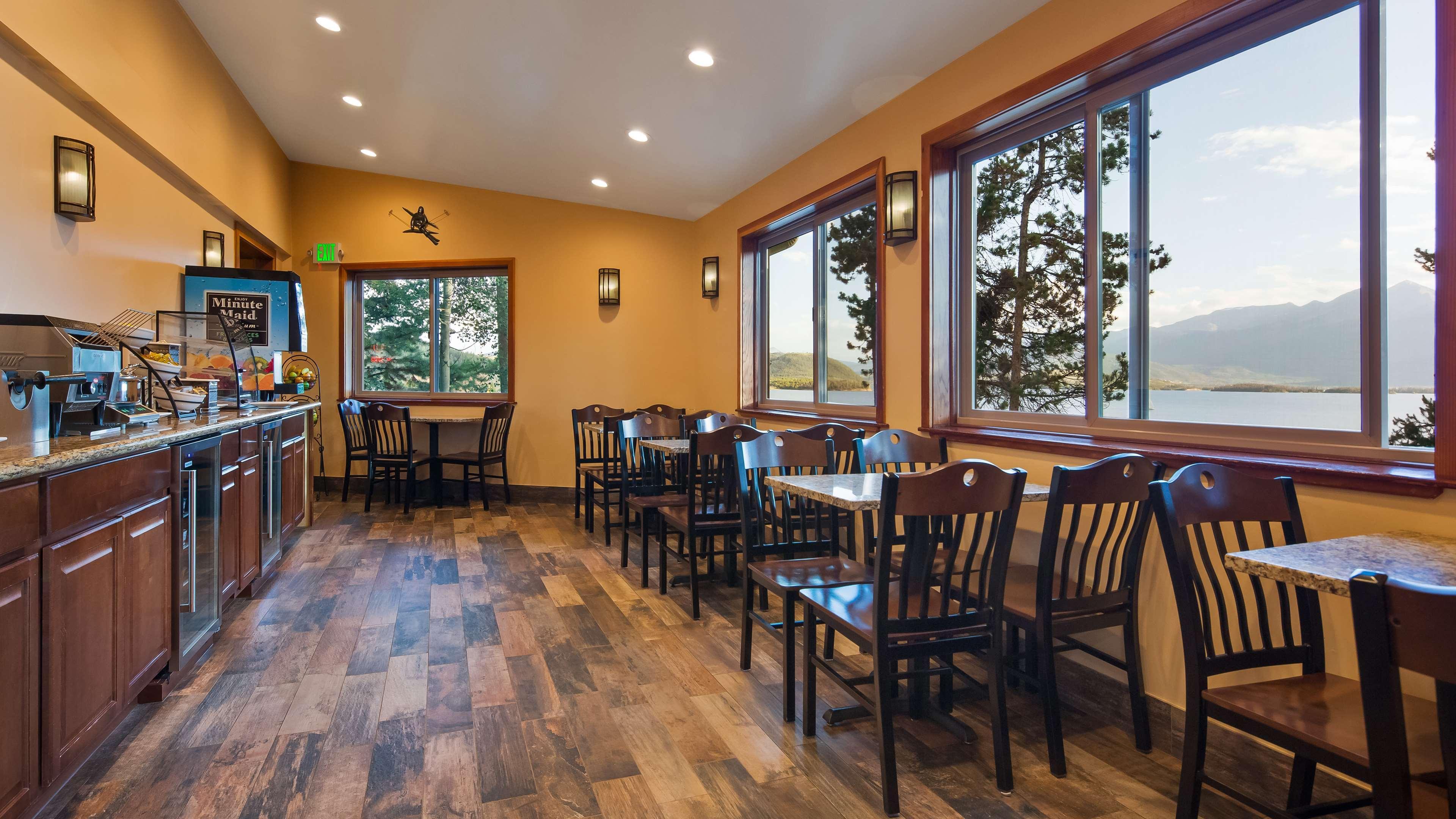 Best Western Ptarmigan Lodge Дилън Екстериор снимка