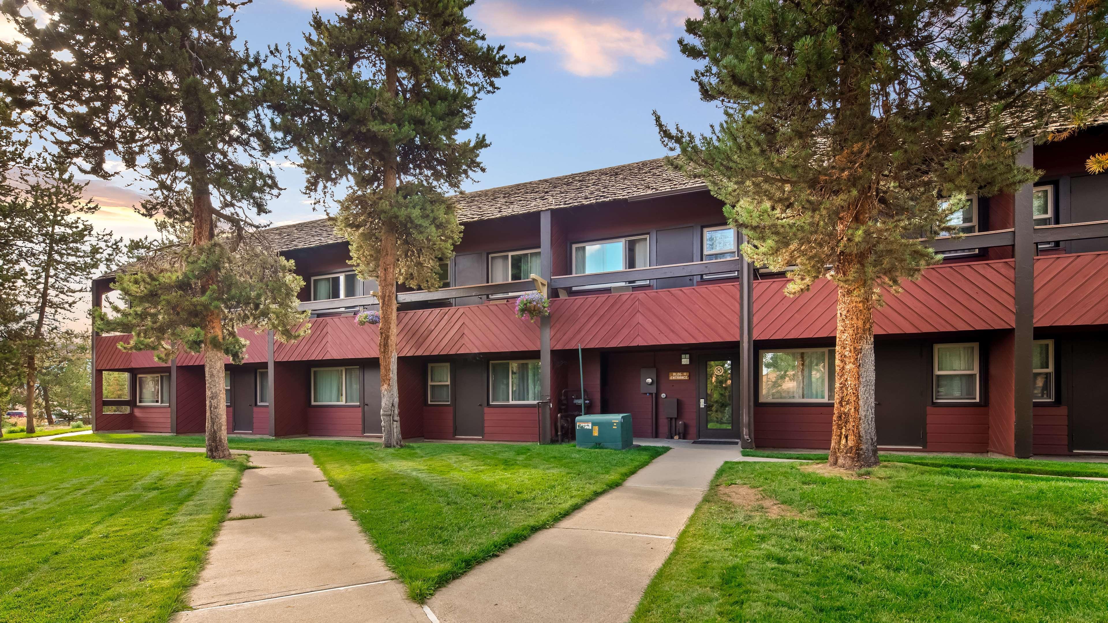 Best Western Ptarmigan Lodge Дилън Екстериор снимка