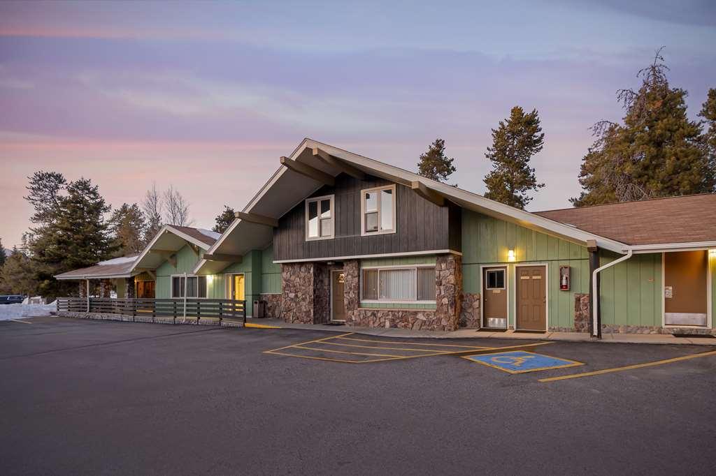 Best Western Ptarmigan Lodge Дилън Екстериор снимка