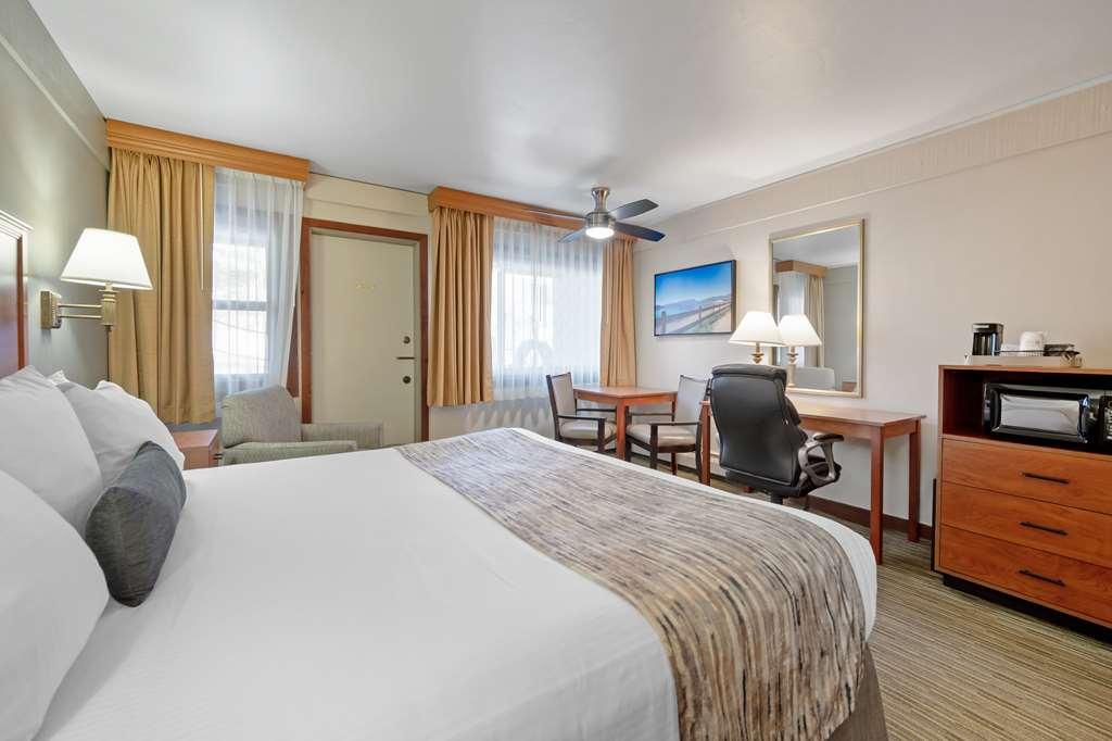 Best Western Ptarmigan Lodge Дилън Стая снимка